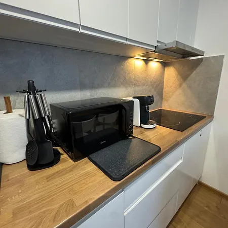 Airport & Stadion Premium 24h