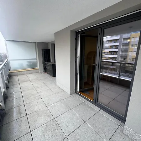 Airport & Stadion Premium 24h Poznań