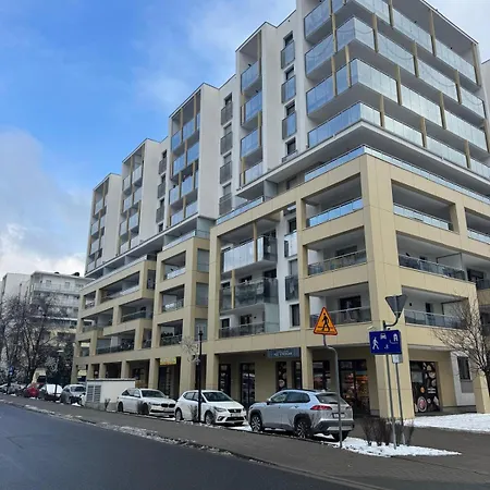 Airport & Stadion Premium 24h