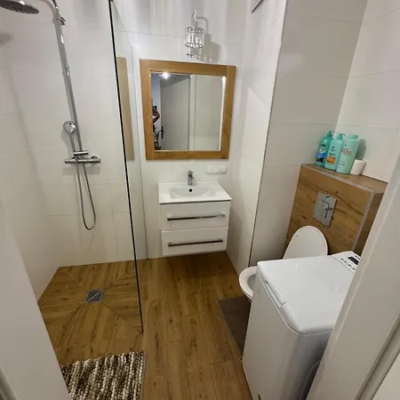 Lotnisko & Stadion Premium 24h Poznan