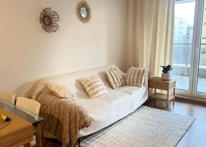 Airport & Stadion Premium 24h Апартаменты *