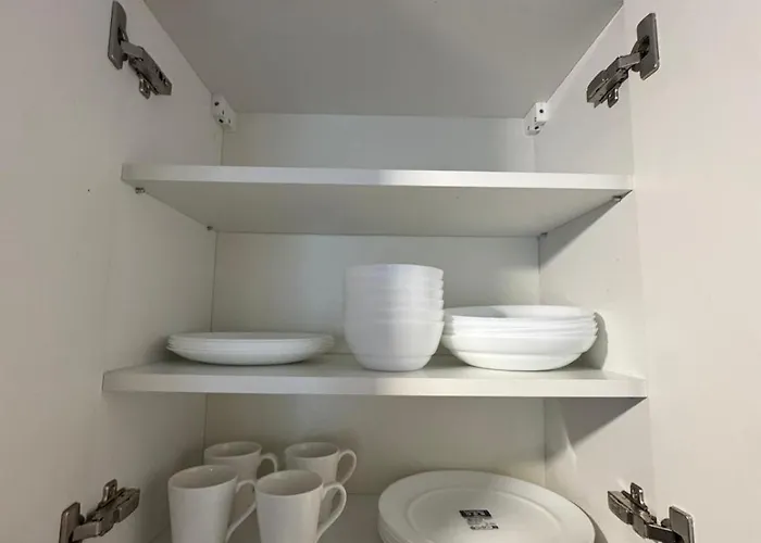 Airport & Stadion Premium 24h شقة *