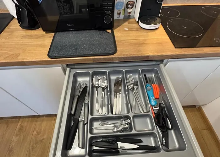 Апартаменты Airport & Stadion Premium 24h *