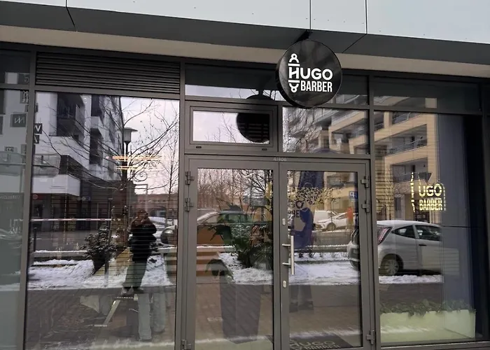 شقة Airport & Stadion Premium 24h بوزنان